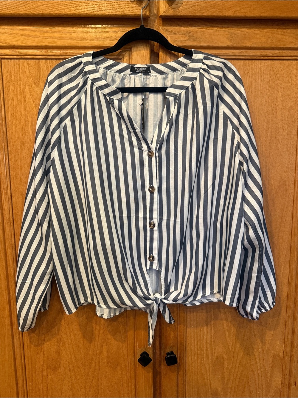 Green/gray & White Vertical Stripe Button-Front Tie-Hem Top